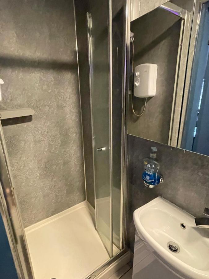 Vibrant & Modern Studio Apartment In バーミンガム エクステリア 写真